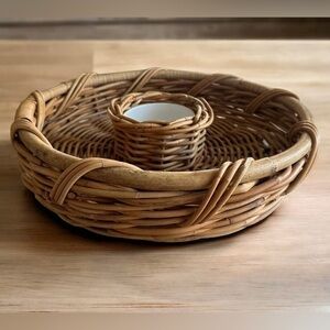 Vintage MCM rattan wicker woven chip and dip tray 15” in diameter and 4” tall